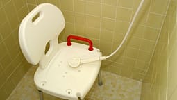 4 Health Benefits of Shower Chair